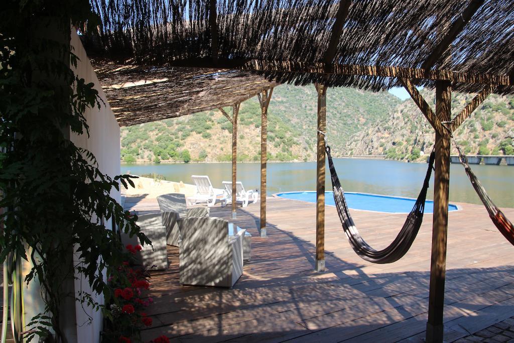 Douro Yacht Charter & Bungalows São João da Pesqueira Екстериор снимка