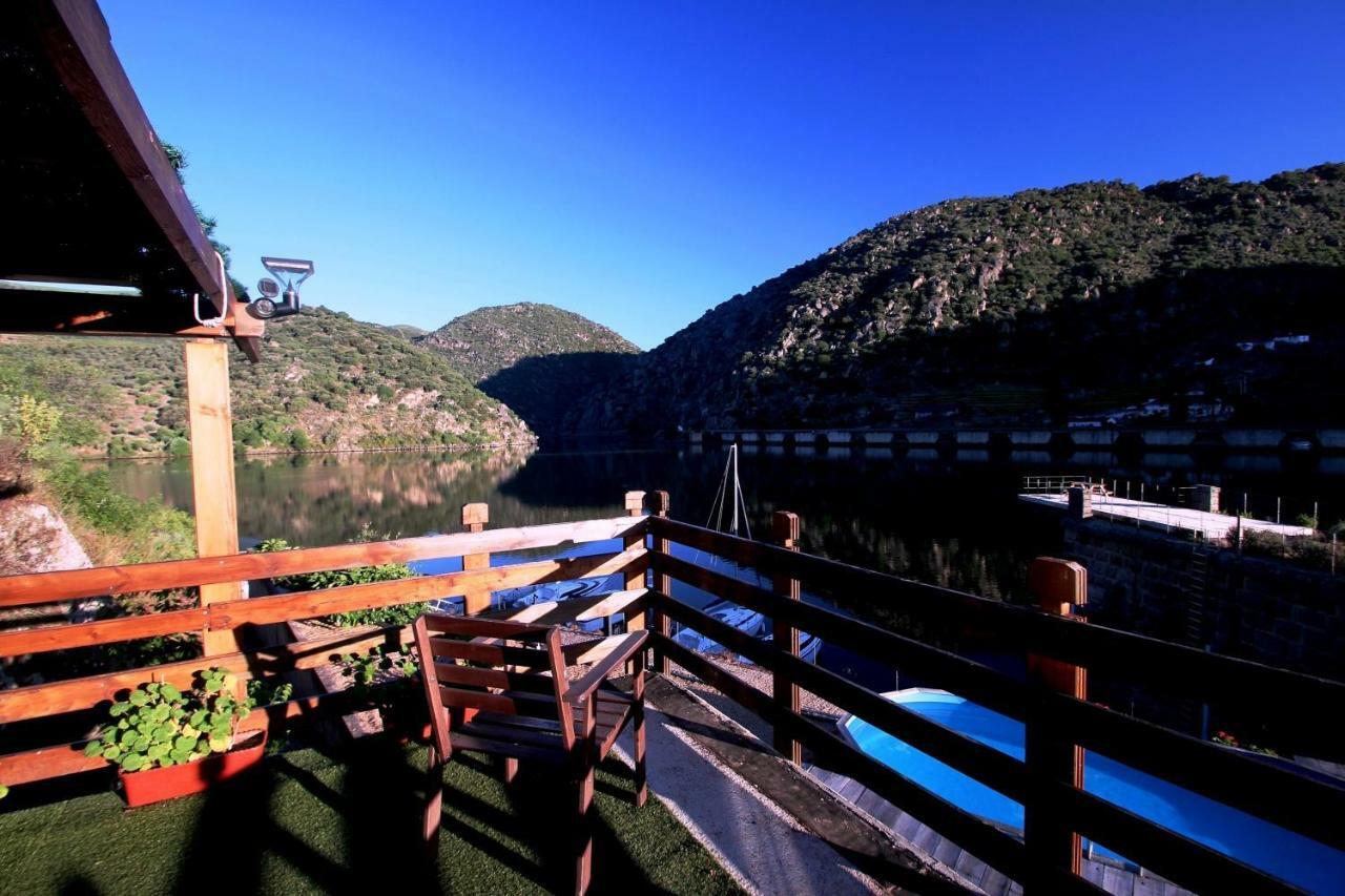 Douro Yacht Charter & Bungalows São João da Pesqueira Екстериор снимка